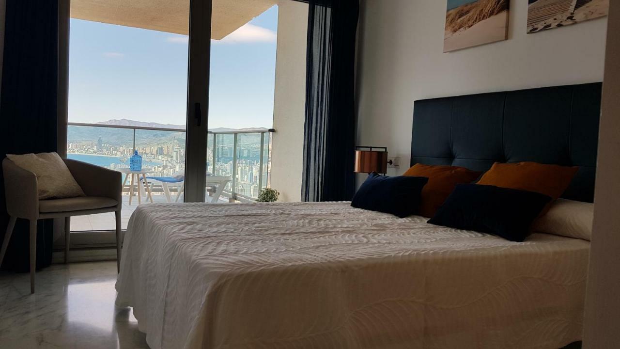 Two-Bedroom Apartment With Sea Views - Torre Lugano 29 Benidorm Eksteriør billede